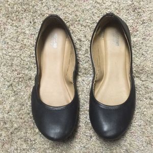 Actually Comfortable Black Ballet Flats